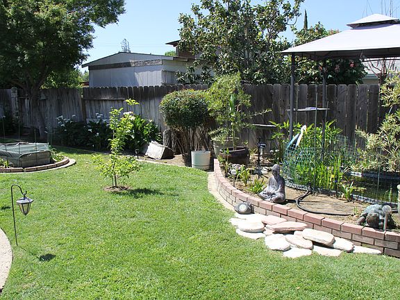 5th image of 2915 Parkwood Ct