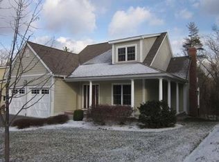 134 Meeting House Rd, North Andover, MA 01845