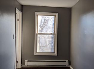 31 Oak St, Jersey City, NJ 07304