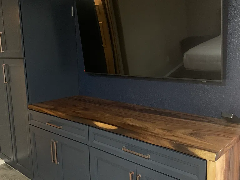 CASITA optional studio
65" TV
Built in wardrobe