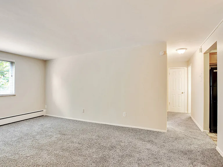 Miners Mesa Apartments — Photo 10
