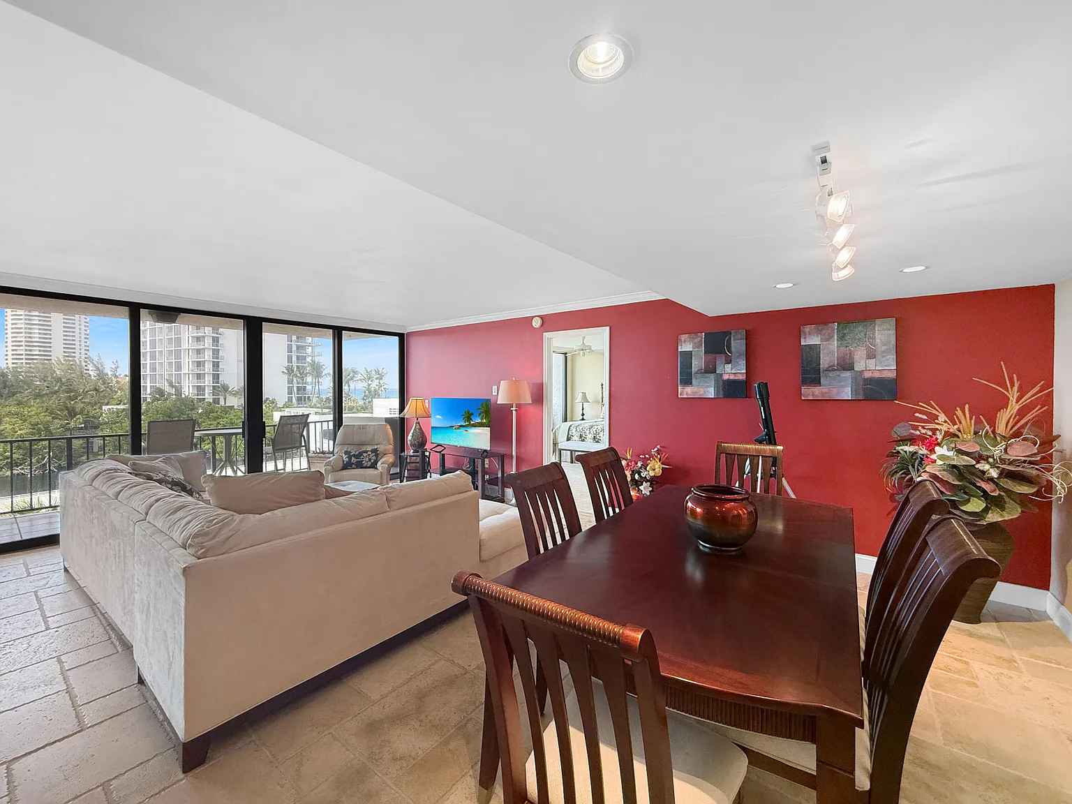 2 bed, 2.0 bath, 1210 sqft, $3,500 — Photo 3
