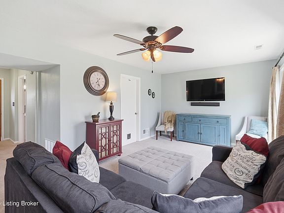 5th image of 3709 Candlewood Way