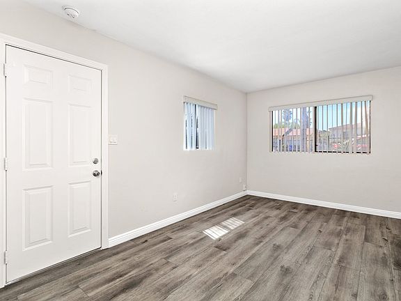 3rd image of 445 47th St APT 1