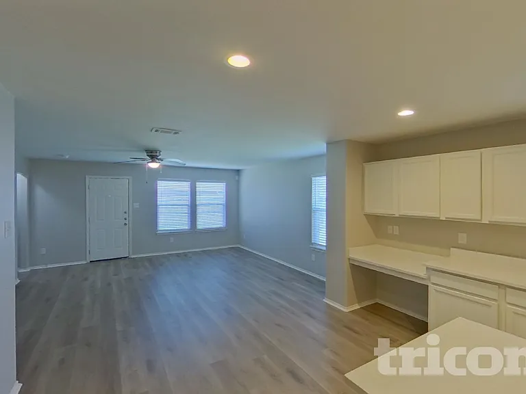 400 Blue Sage Dr — Photo 6