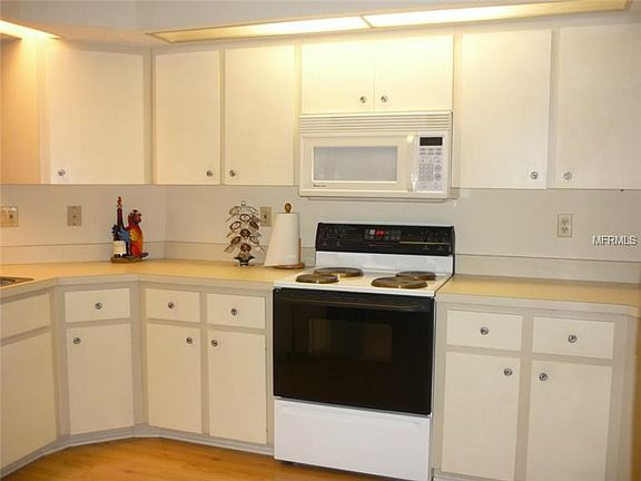 3rd image of 1025 Tropical Ave