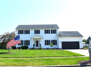 95 Willowbend Dr, Canfield, OH 44406