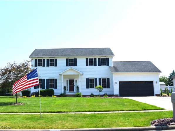 95 Willowbend Dr, Canfield, OH 44406