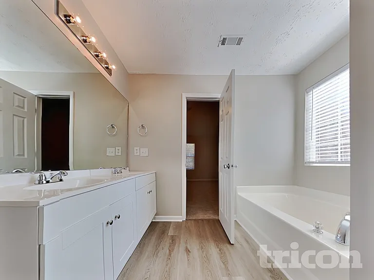 130 Patterson Way — Photo 8