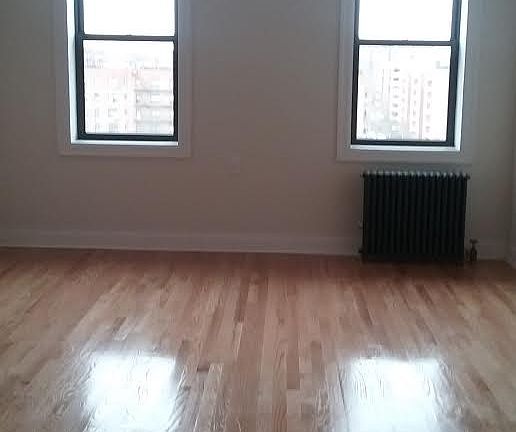 5th image of 6850 Burns St