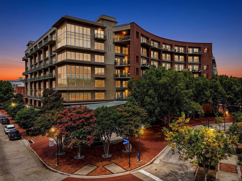 1st image of 5055 Addison Cir Penthouse 713