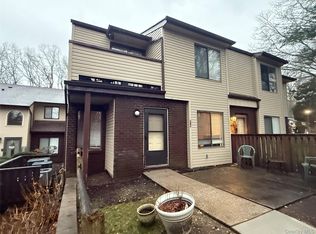 341 Woodland Court, Coram, NY 11727