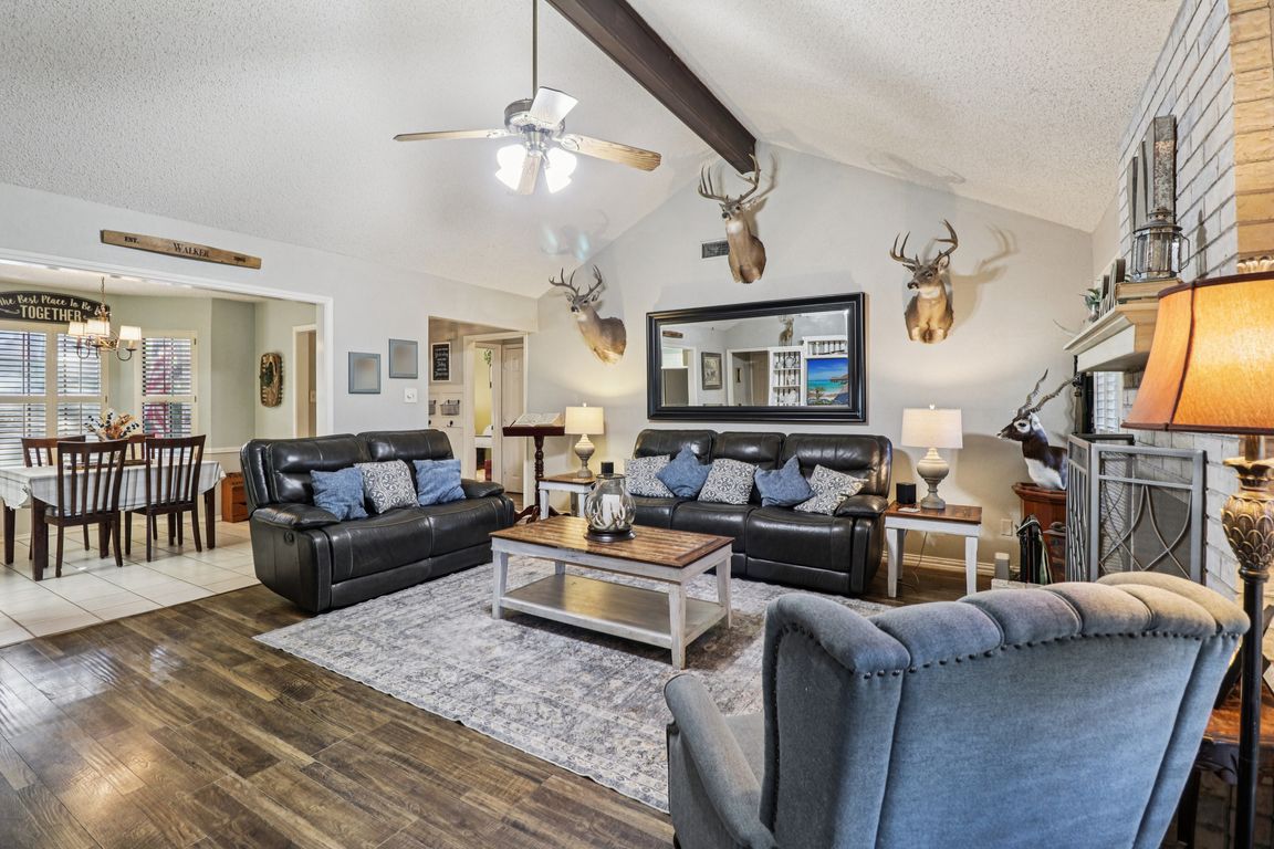 next background image