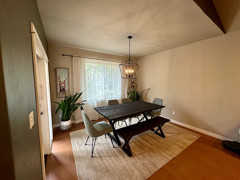 19698 Aspen Meadows Dr — Photo 8
