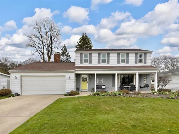 5523 Gardner Dr, Erie, PA 16509