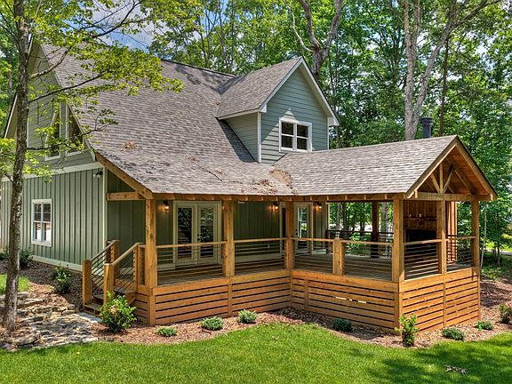 5th image of 646 High Country Cir