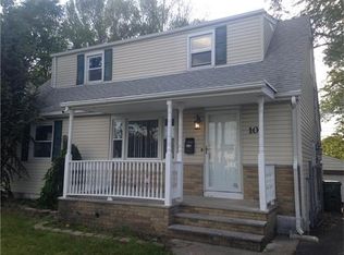 10 Kenneth Ave, Parlin, NJ 08859