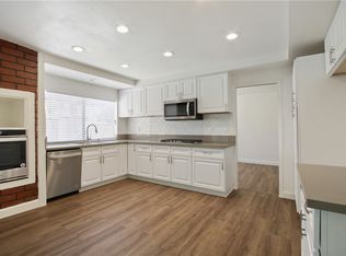 8062 Woodglen Cir, La Palma, CA 90623