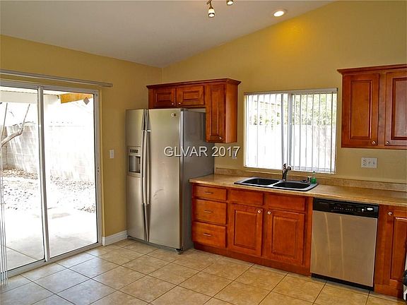 4th image of 4353 Sparkle Crest Ave