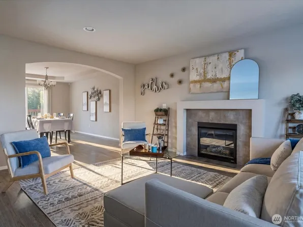 930 Cove View Circle, Oak Harbor, WA 98277