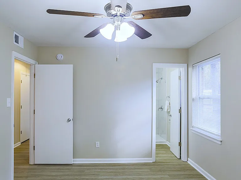 11304 Largo Dr — Photo 22