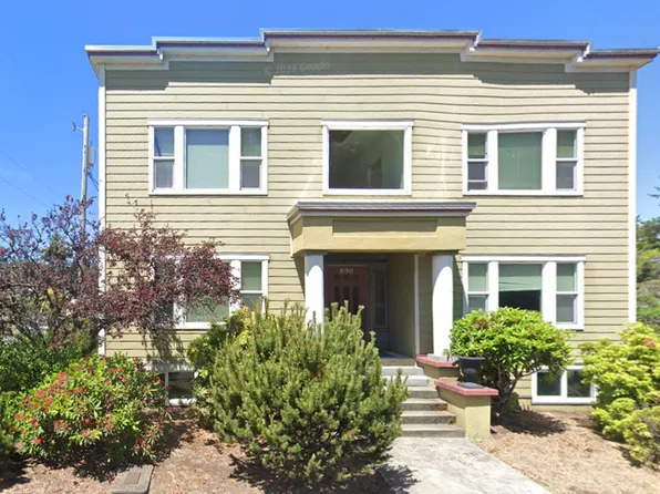 890 Central Ave, 890 Central Ave #2, Coos Bay, OR 97420