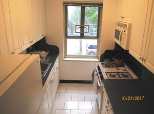 1920 73rd Ave APT 2C, Fresh Meadows, NY 11366