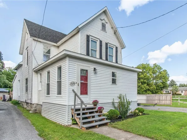 1129 Gill St, Watertown, NY 13601