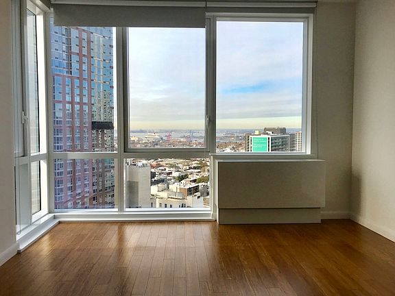 3rd image of 66 Rockwell Pl APT 25F