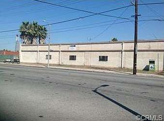 2nd image of 809 E Anaheim St