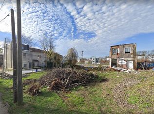 906 N May St, Philadelphia, PA 19131