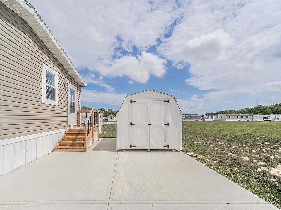 Exterior Image-17-Clayton C160 Camelot Village