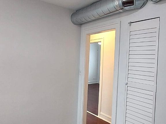 5th image of 4703 W Diversey Ave #2S