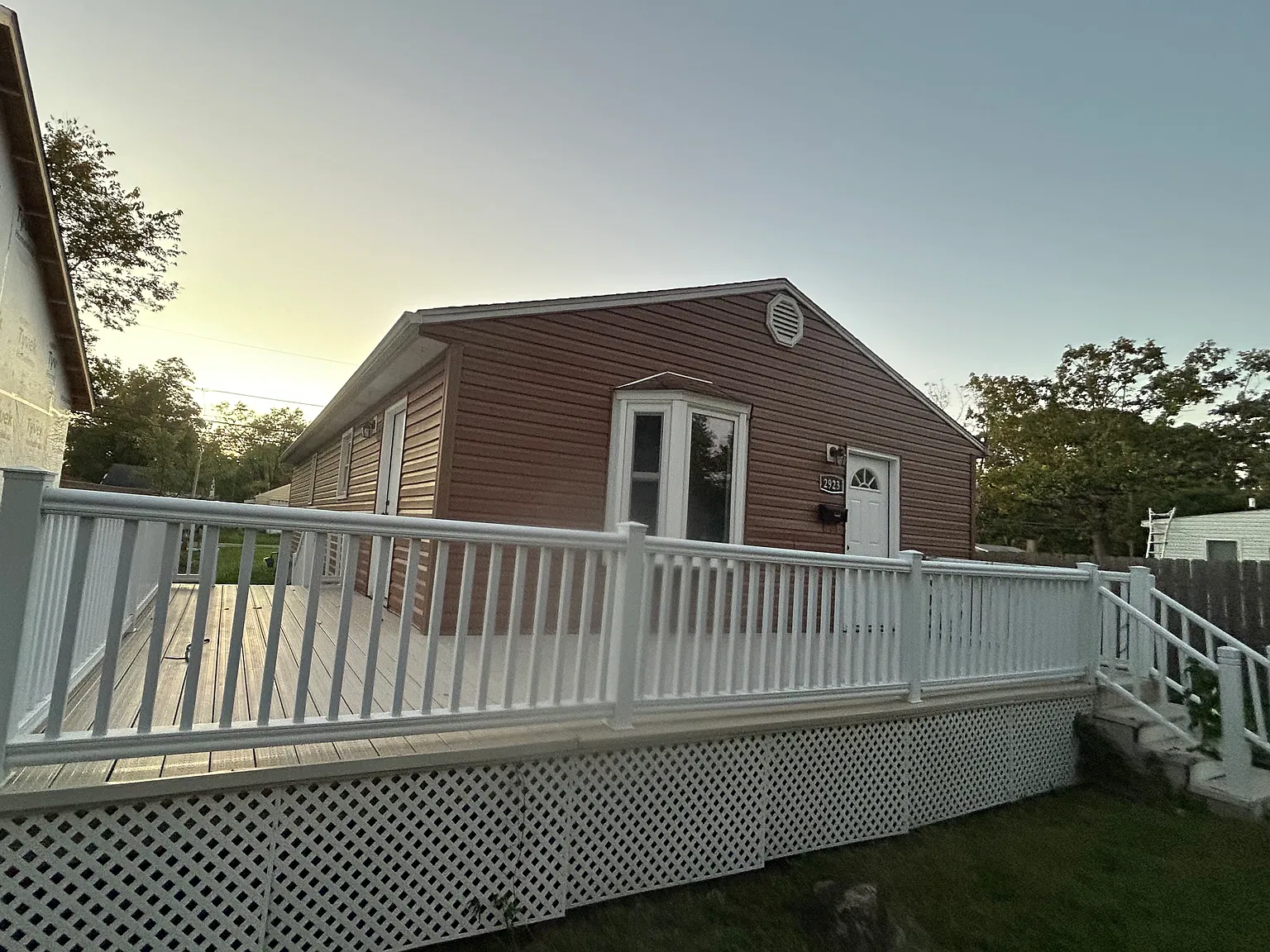 3 bed, 1056 sqft, $1,800 — Photo 1