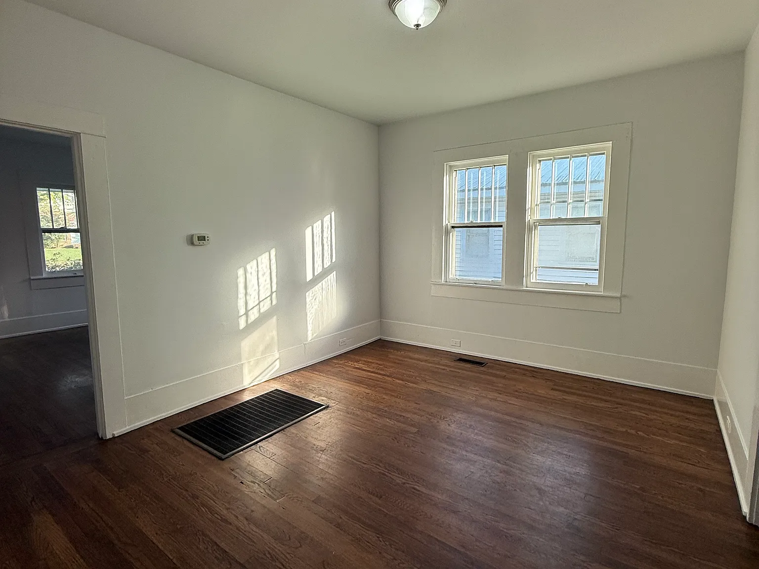 3 bed, 1280 sqft, $1,200 — Photo 3