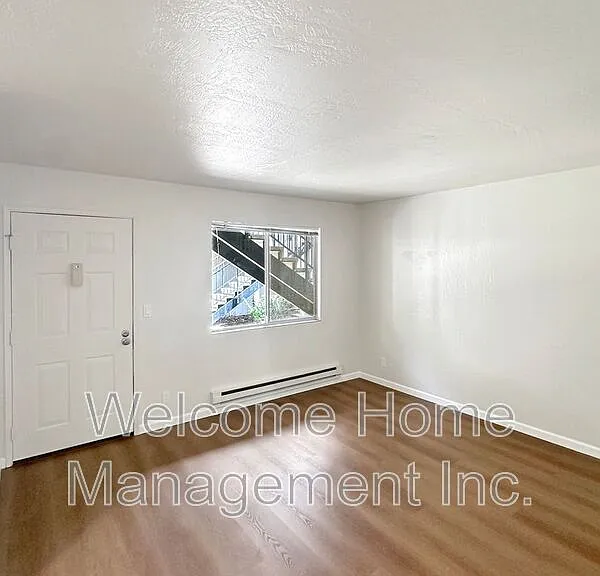 15640 Usher St #3 — Photo 2