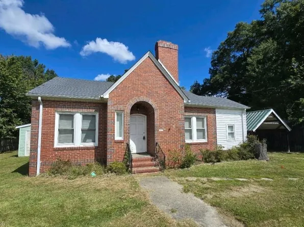 3311 Beck St, Greensboro, NC 27405