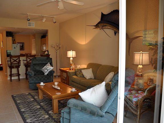 Living Room View from Lanai