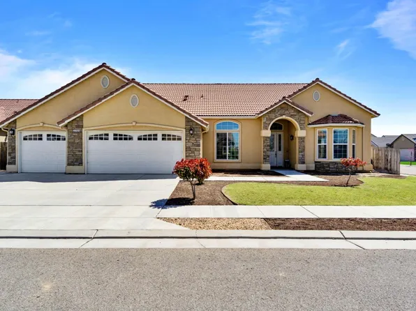 2700 7th Avenue Dr, Kingsburg, CA 93631