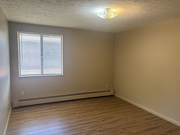 3rd image of 147 Shields Rd #6
