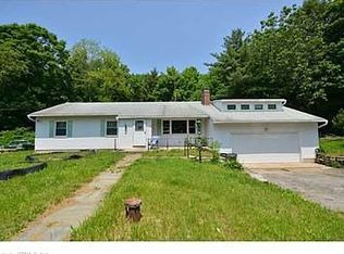 41 Powerhouse Rd, Moodus, CT 06469