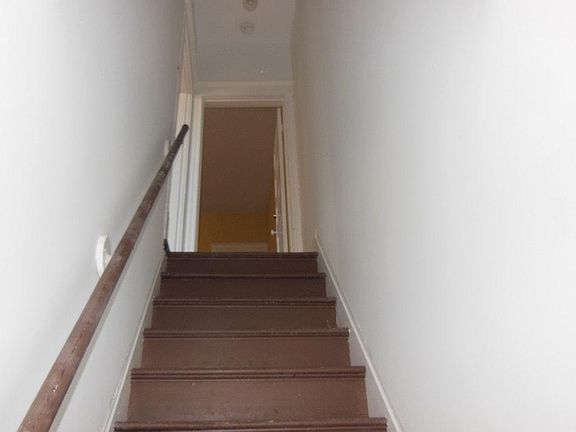 2nd image of 4100 Botanical Ave #1F