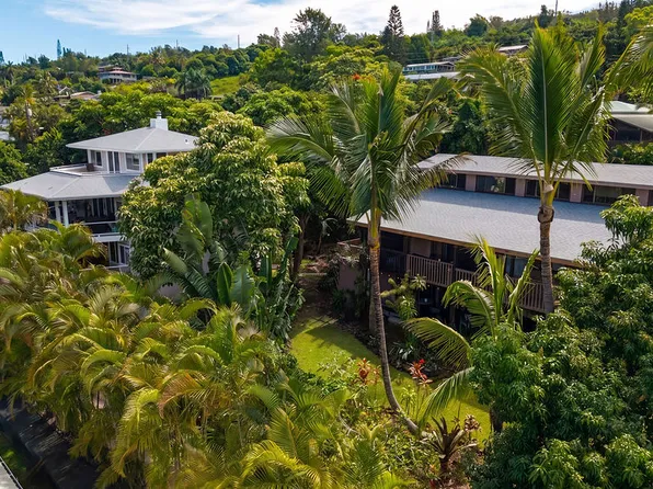 73-1203 Ahulani St, Kailua Kona, HI 96740