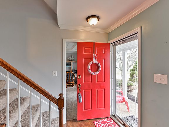 4th image of 5316 Garden Dr