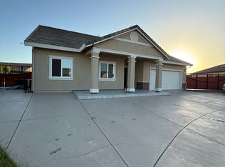 2375 Excalibur Pl, Manteca, CA 95337