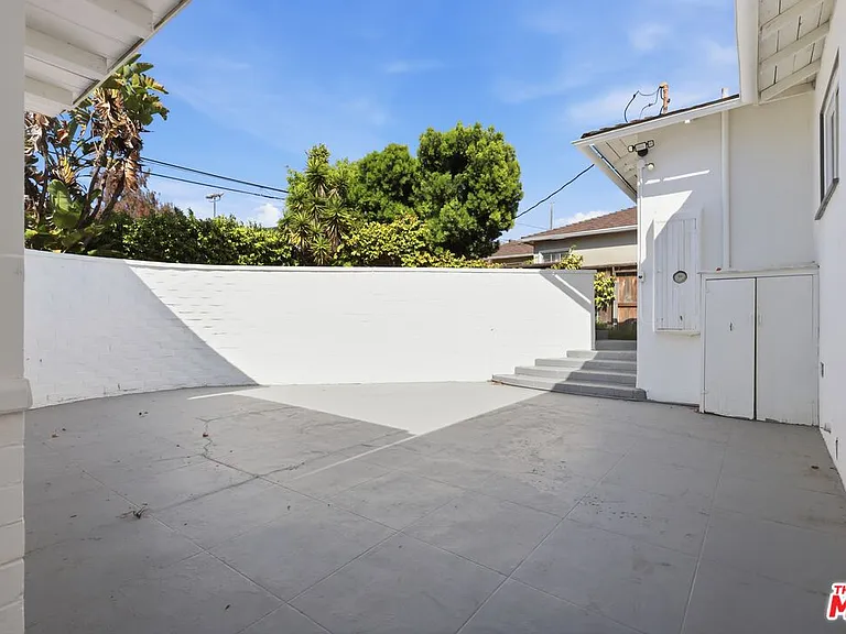 9741 Alcott St — Photo 15