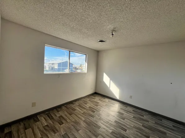 1102 N. Cleveland St*, 1102 N Cleveland St #D, Kennewick, WA 99336