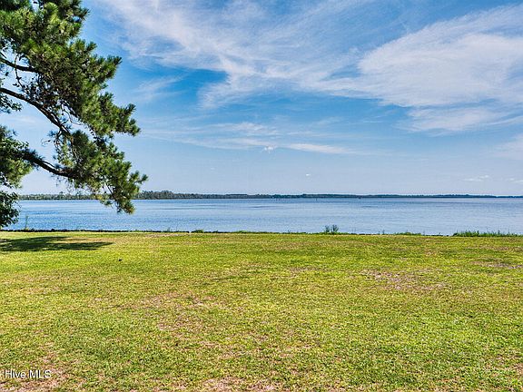 2nd image of 800 Rivershore Road LOT 1