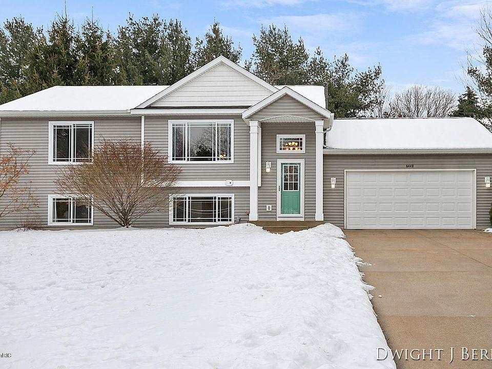 1st image of 6440 34th Ave