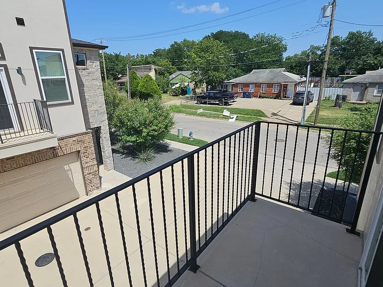 7305 Bree Ct — Photo 10